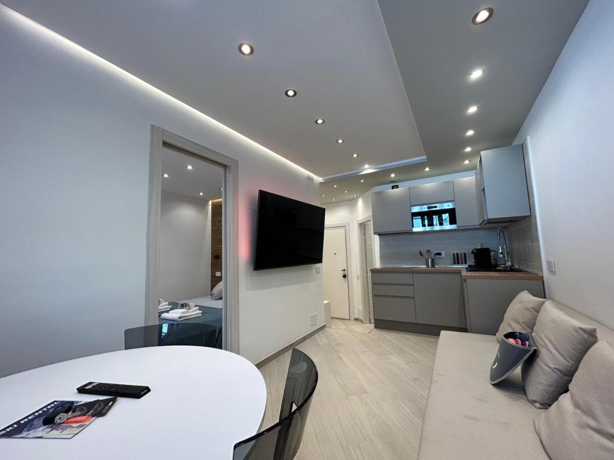 Terra Apartment - Ski In & Ski Out - Cerviniaholidays-Com Breuil-Cervinia Exterior foto